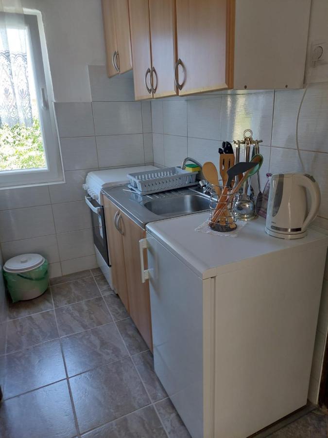 Apartman Martina Ražanac Exteriör bild